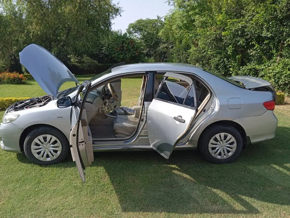 Toyota Corolla 2010 for Sale in Islamabad Image-1