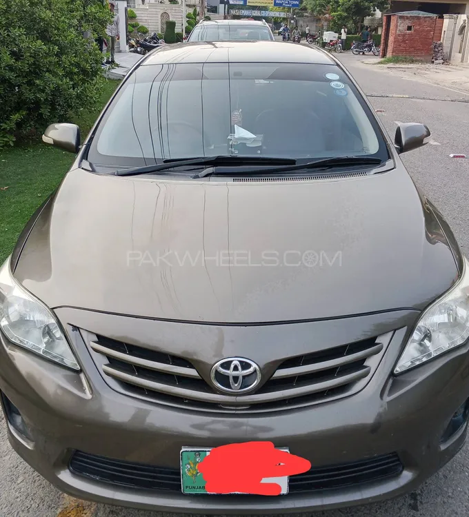 Toyota Corolla 2014 for Sale in Lahore Image-1