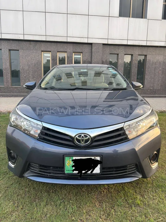 Toyota Corolla 2015 for Sale in Lahore Image-1