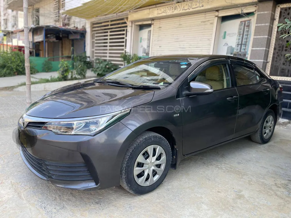 Toyota Corolla 2019 for Sale in Karachi Image-1