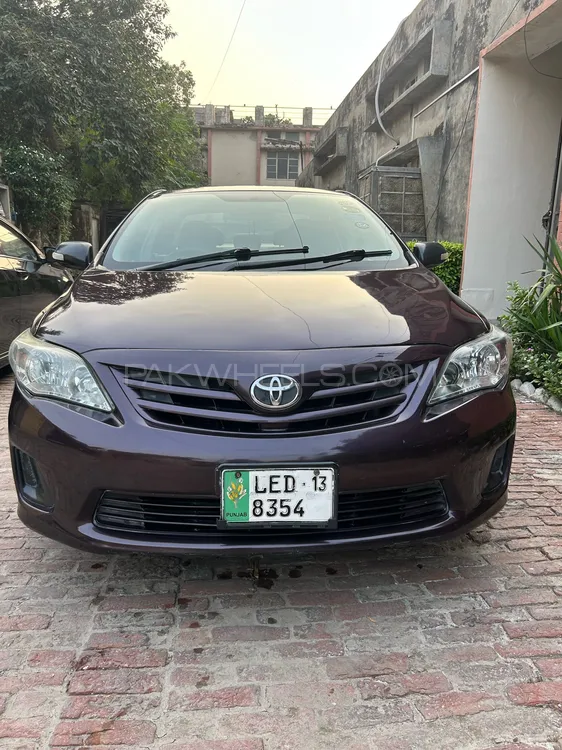 Toyota Corolla 2013 for Sale in Lahore Image-1
