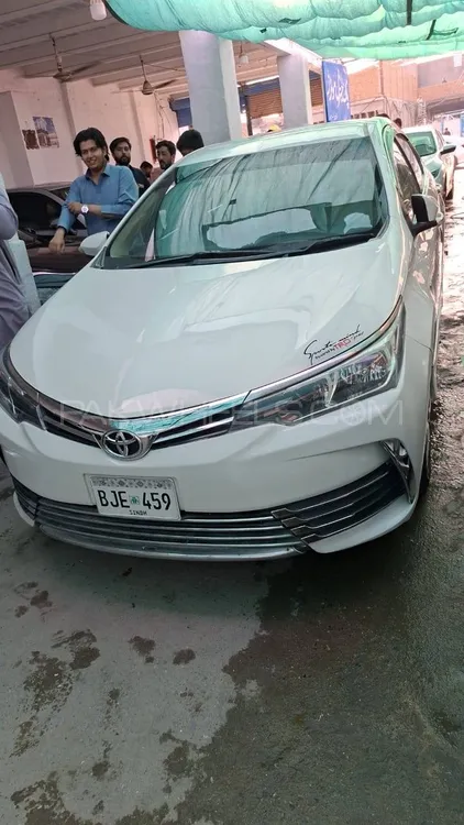 Toyota Corolla 2017 for Sale in Islamabad Image-1
