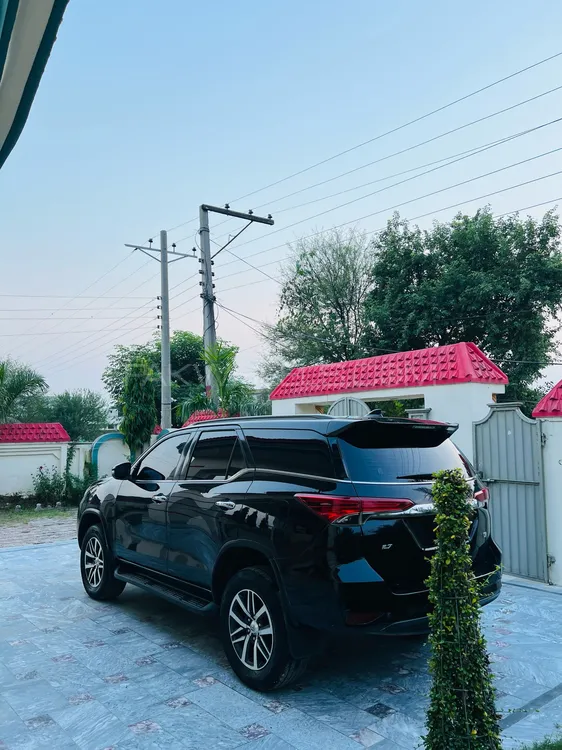 Toyota Fortuner 2020 for Sale in Gujrat Toyota Fortuner 2020 for Sale in Gujrat Image-6