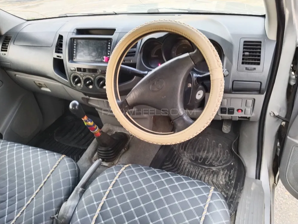 Toyota Hilux 2007 for Sale in Swabi Toyota Hilux 2007 for Sale in Swabi Image-6