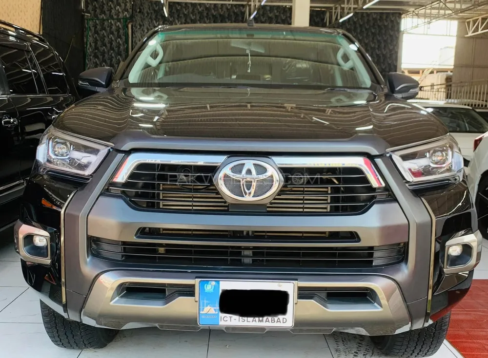 Toyota Hilux 2023 for Sale in Peshawar Image-1