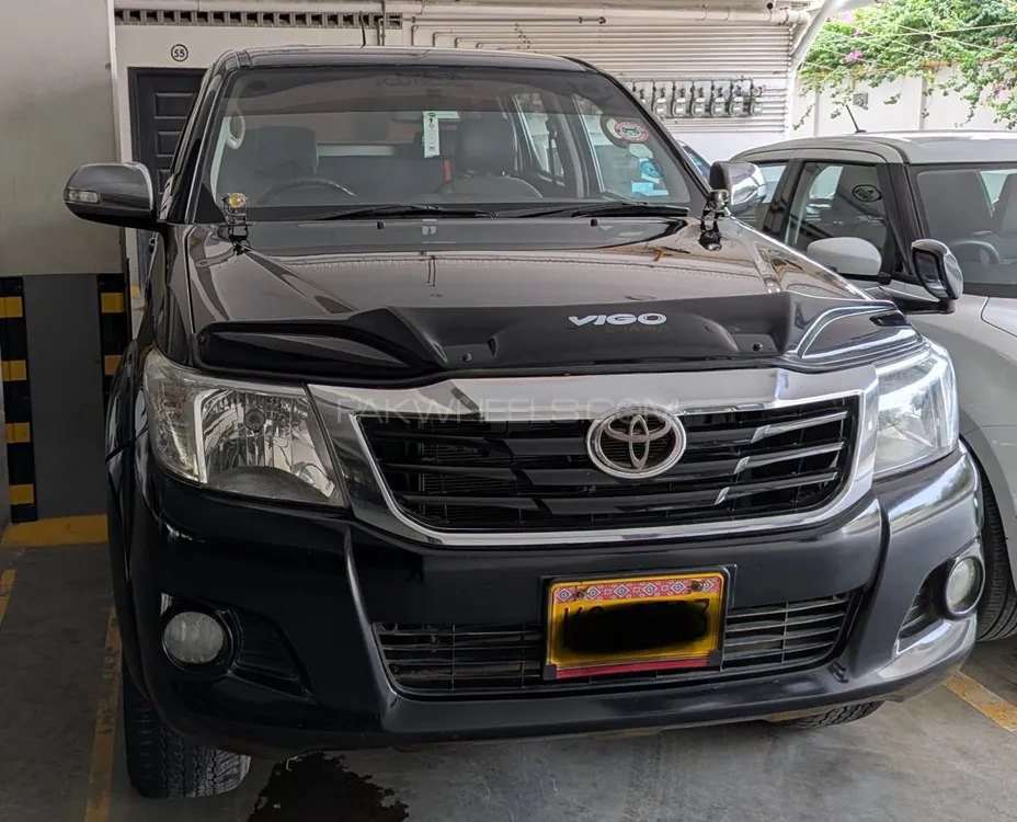 Toyota Hilux 2012 for Sale in Karachi Image-1