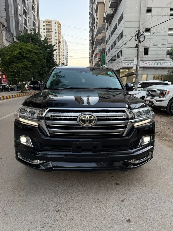 Toyota Land Cruiser 2016 for Sale in Karachi Image-1