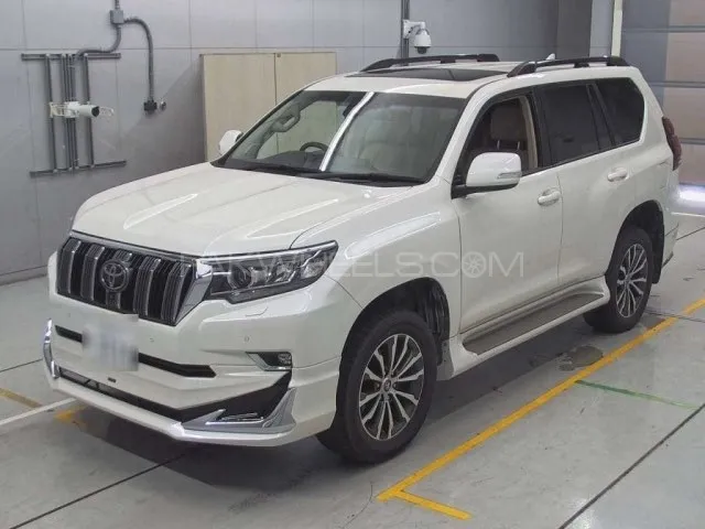 Toyota Prado 2021 for Sale in Gujranwala Image-1