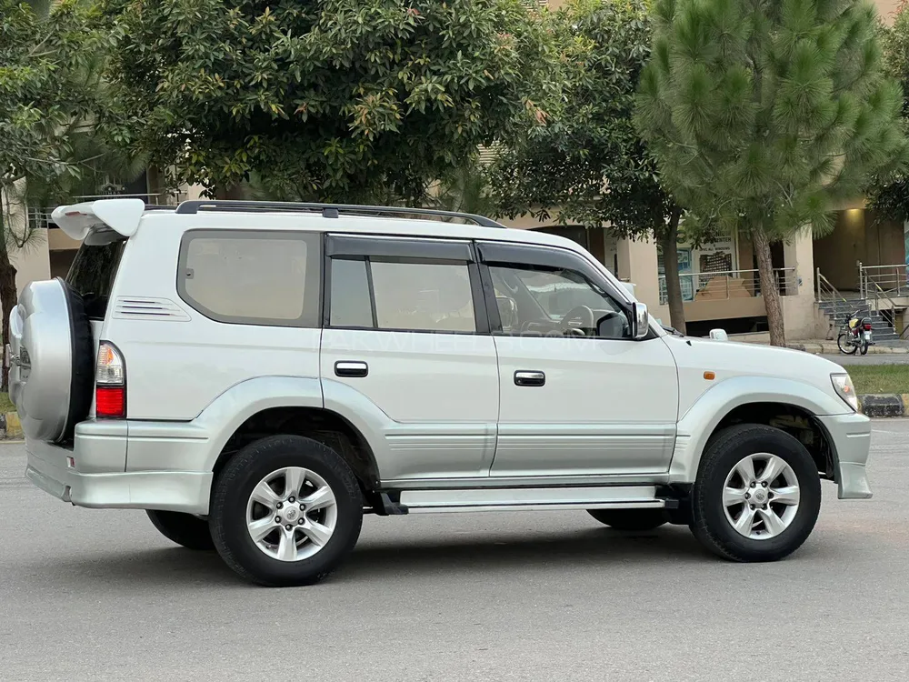 Toyota Prado 1998 for Sale in Islamabad Image-1