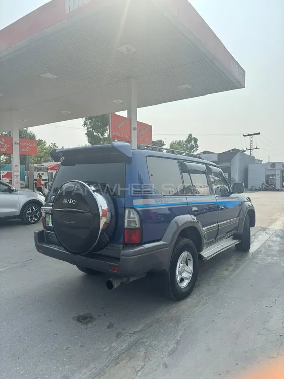 Toyota Prado 2002 for Sale in Peshawar Image-1