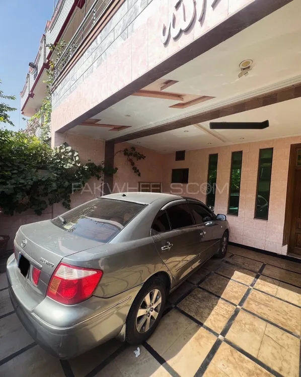 Toyota Premio 2004 for Sale in Islamabad Image-1