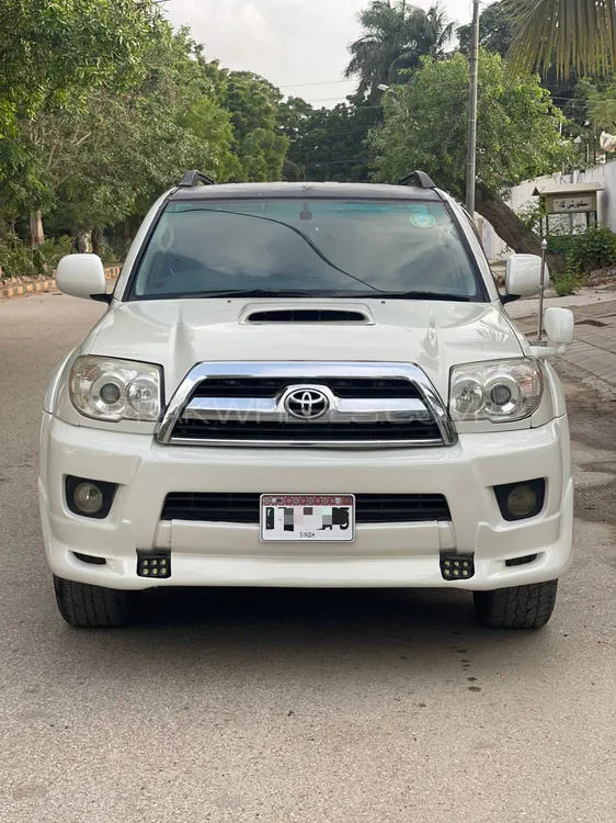 Toyota Surf 2004 for Sale in Karachi Image-1