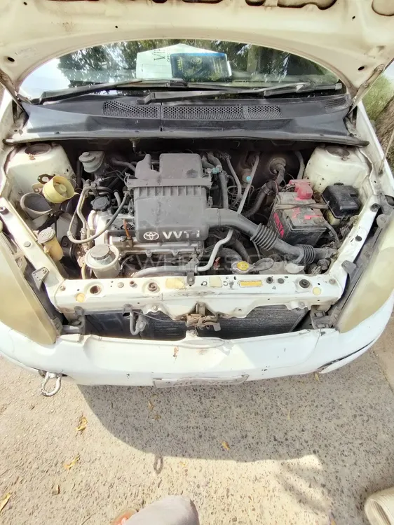 Toyota Vitz 2002 for Sale in Islamabad Image-1