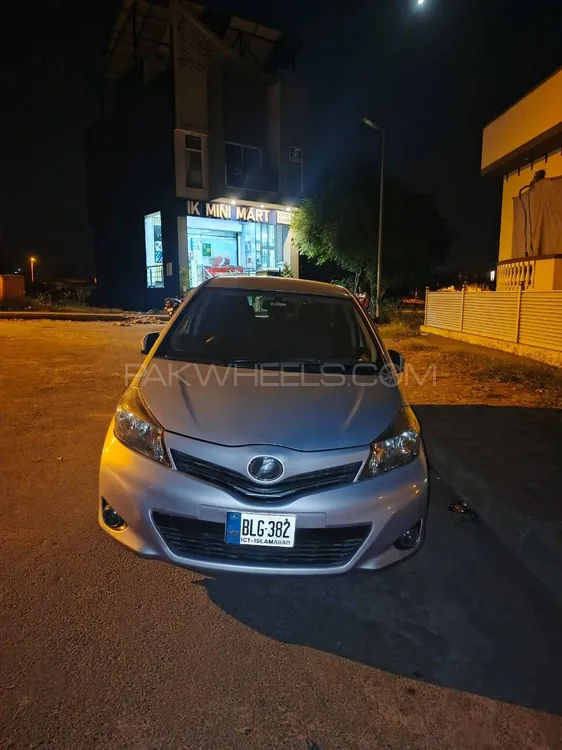 Toyota Vitz 2012 for Sale in Rawalpindi Image-1