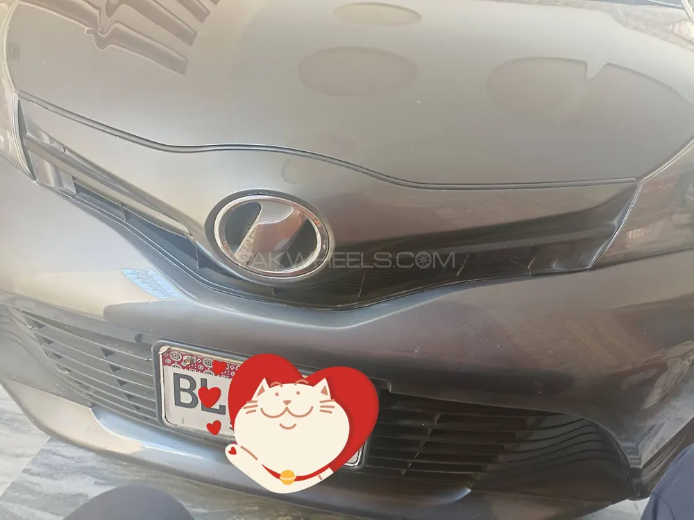 Toyota Vitz 2015 for Sale in Multan Image-1