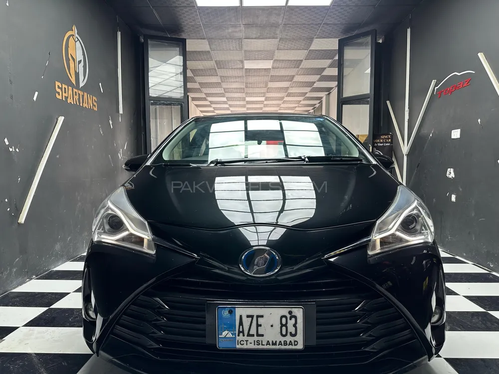Toyota Vitz 2017 for Sale in Islamabad Image-1