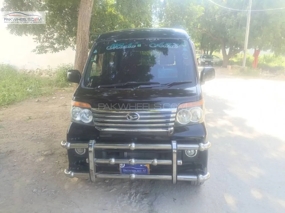 Daihatsu Atrai Wagon 2013 for Sale in Karachi Image-1