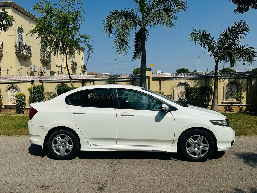 Honda City 2017 for Sale in Lahore Image-1