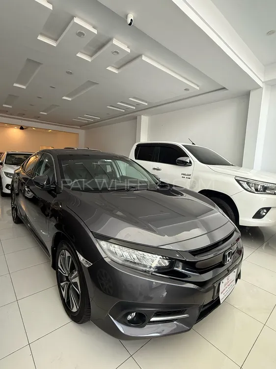 Honda Civic 2020 for Sale in Peshawar Image-1