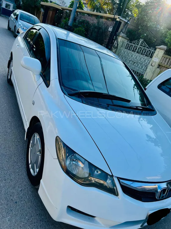 Honda Civic 2010 for Sale in Karachi Image-1