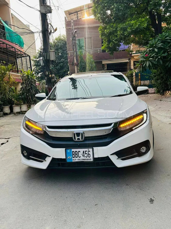 Honda Civic 2020 for Sale in Lahore Image-1