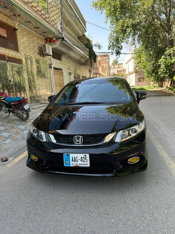 Honda Civic 2016 for Sale in Multan Image-1