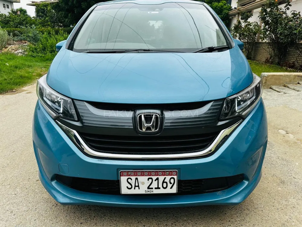 Honda Freed 2019 for Sale in Karachi Image-1