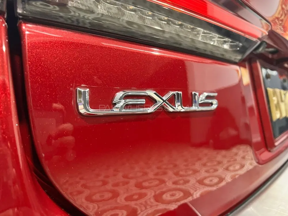 لیکزس سی ٹی 200 ایچ 2018 for Sale in کراچی Image-1