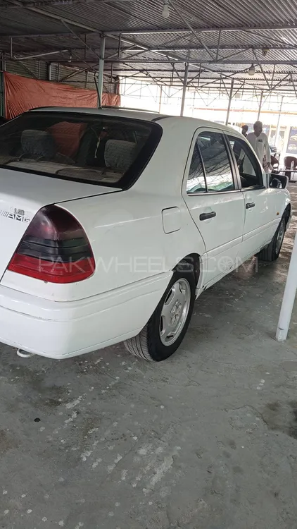 Mercedes Benz C Class 1995 for Sale in Islamabad Image-1