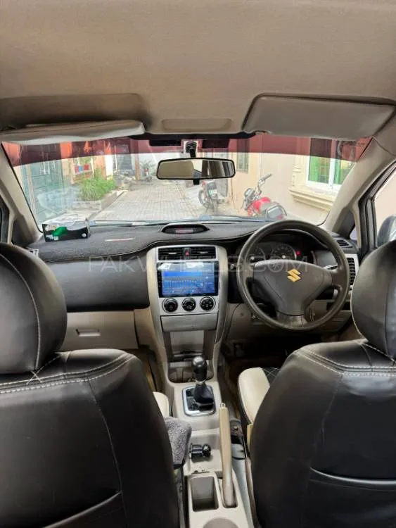 Suzuki Liana 2010 for Sale in Lahore Image-1