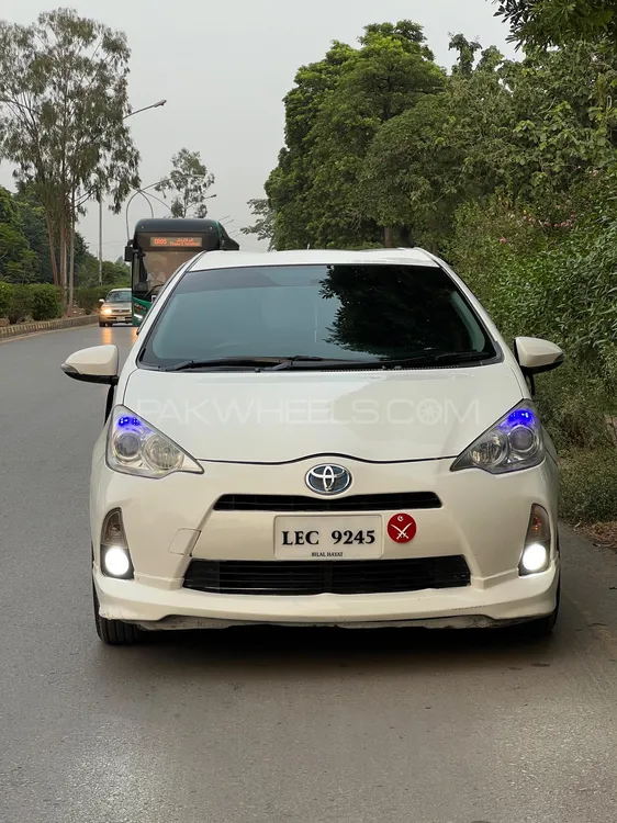 Toyota Aqua 2014 for Sale in Peshawar Image-1