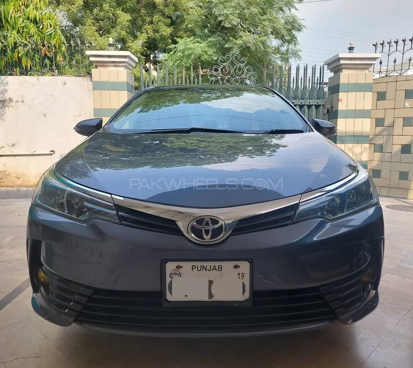 Toyota Corolla 2019 for Sale in Lahore Image-1