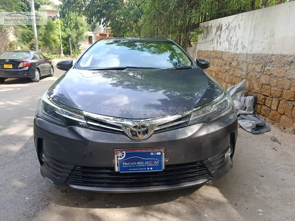 Toyota Corolla 2018 for Sale in Karachi Image-1