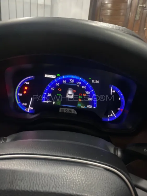 Toyota Corolla Cross 2024 for Sale in Lahore Image-1