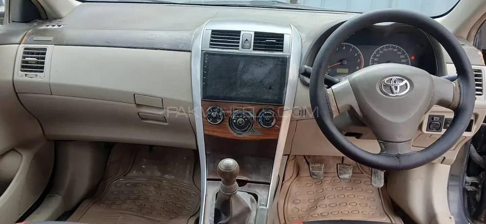 Toyota Corolla 2010 for Sale in Karachi Image-1