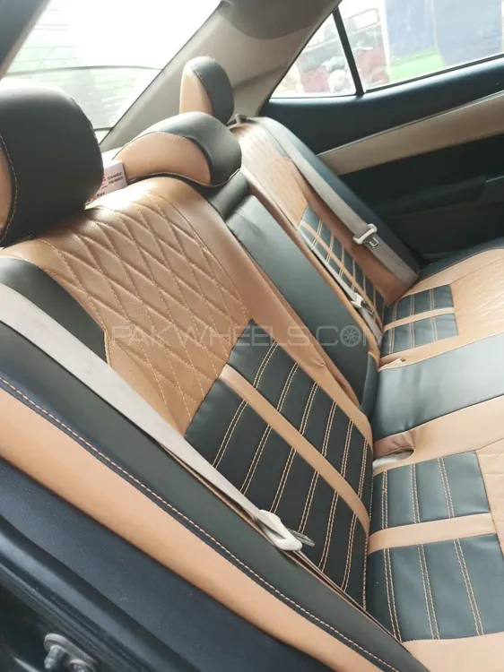 Toyota Corolla 2016 for Sale in Lahore Image-1