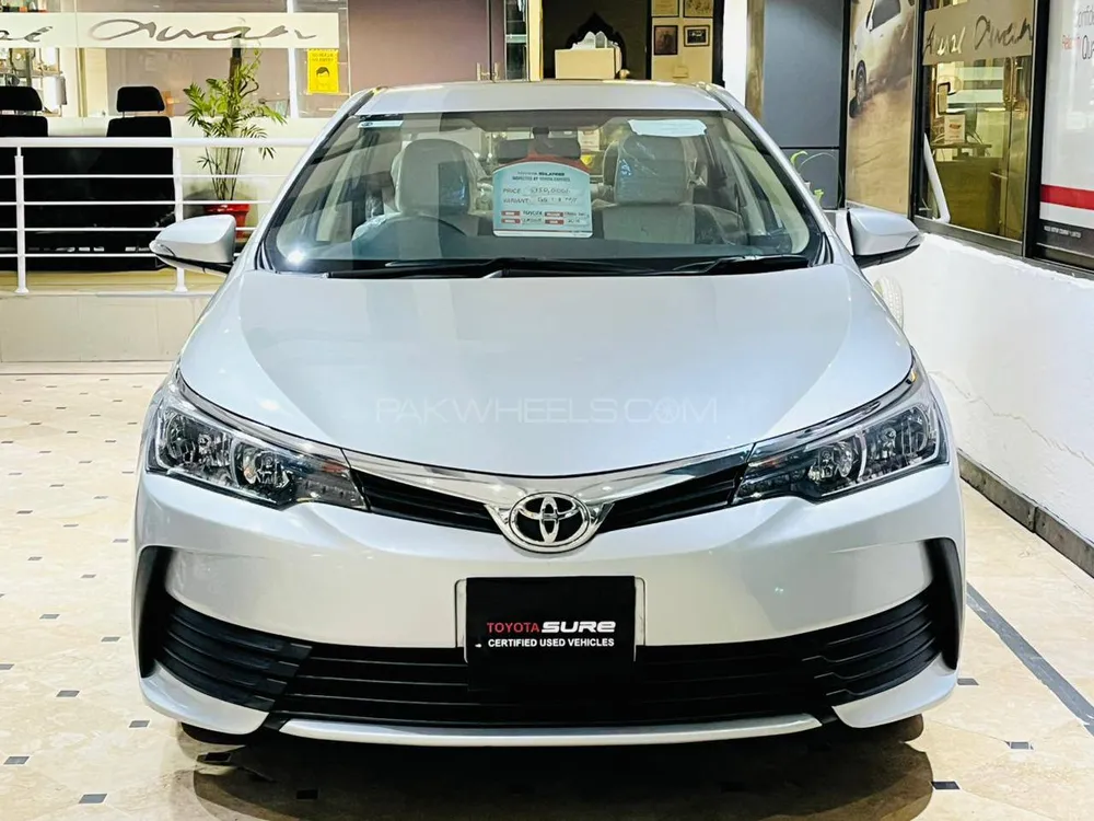 Toyota Corolla 2018 for Sale in Islamabad Image-1