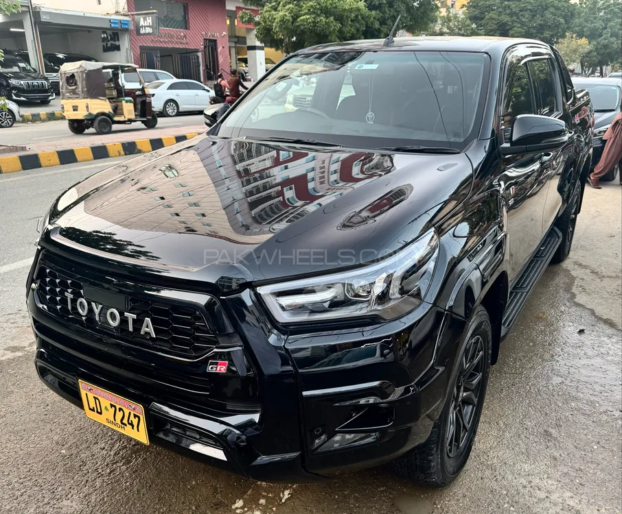 ٹویوٹا ہائیلکس 2024 for Sale in کراچی Image-1