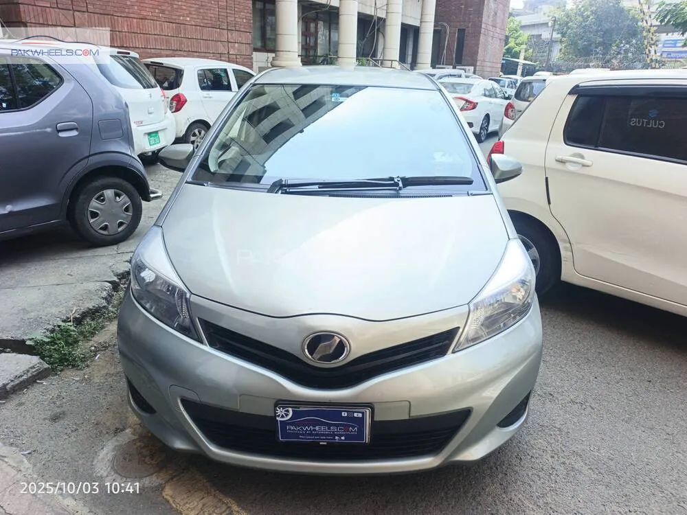 ٹویوٹا ویٹز 2013 for Sale in لاہور Image-1