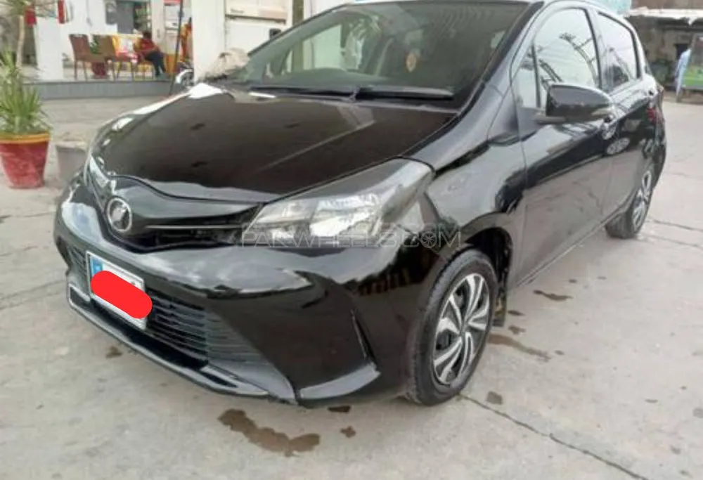 Toyota Vitz 2014 for Sale in Islamabad Image-1