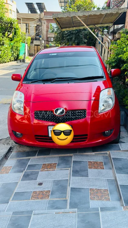 Toyota Vitz 2006 for Sale in Lahore Image-1