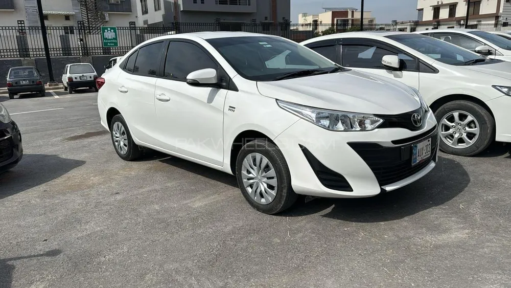 Toyota Yaris Sedan 2021 for Sale in Rawalpindi Image-1