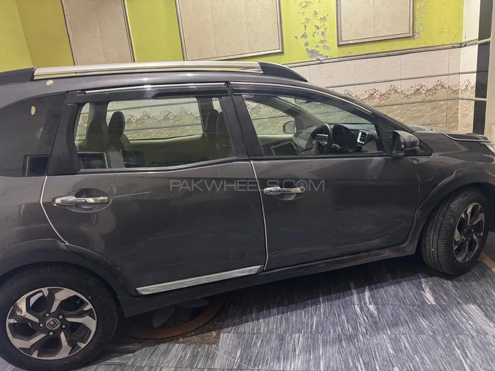 Honda BR-V 2018 for Sale in Lahore Image-1
