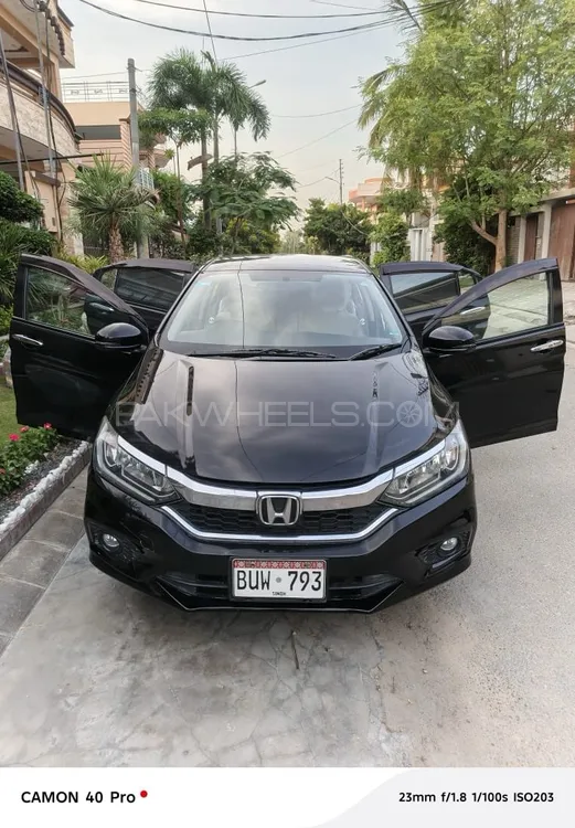 Honda City 2021 for Sale in Karachi Image-1