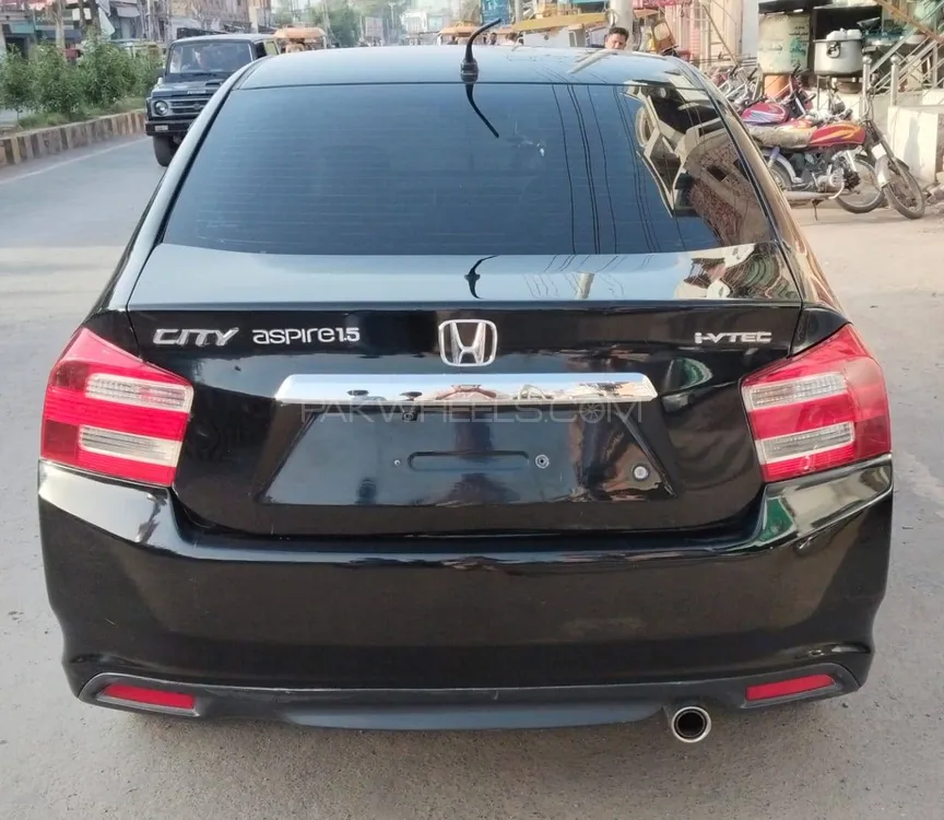 Honda City 2015 for Sale in Jhang Image-1