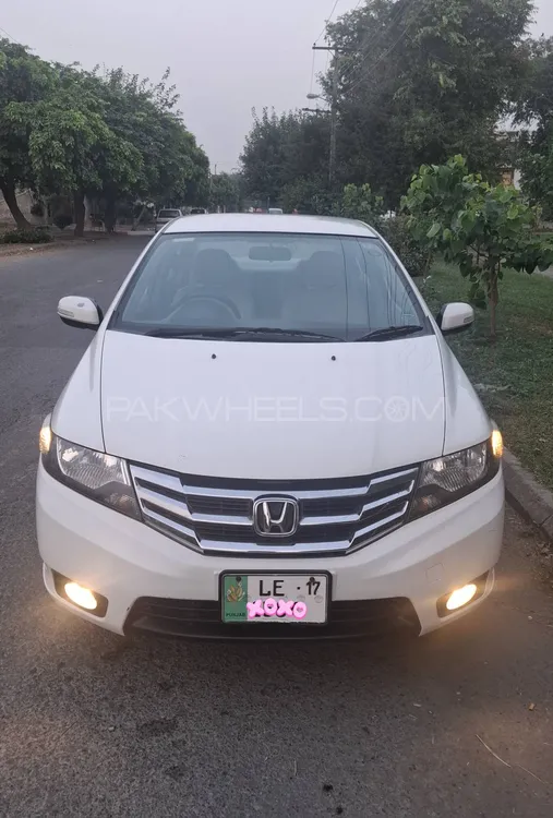 Honda City 2017 for Sale in Lahore Image-1
