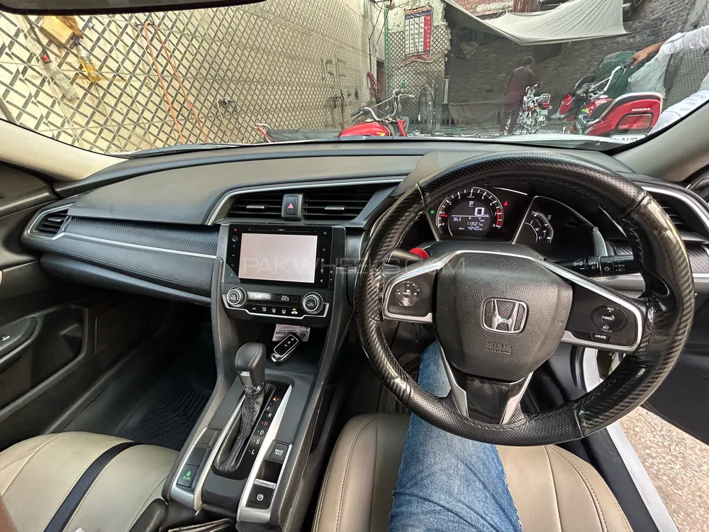 Honda Civic 2017 for Sale in Lahore Image-1
