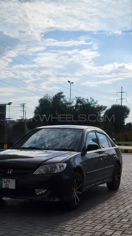 Honda Civic 2005 for Sale in Lahore Image-1