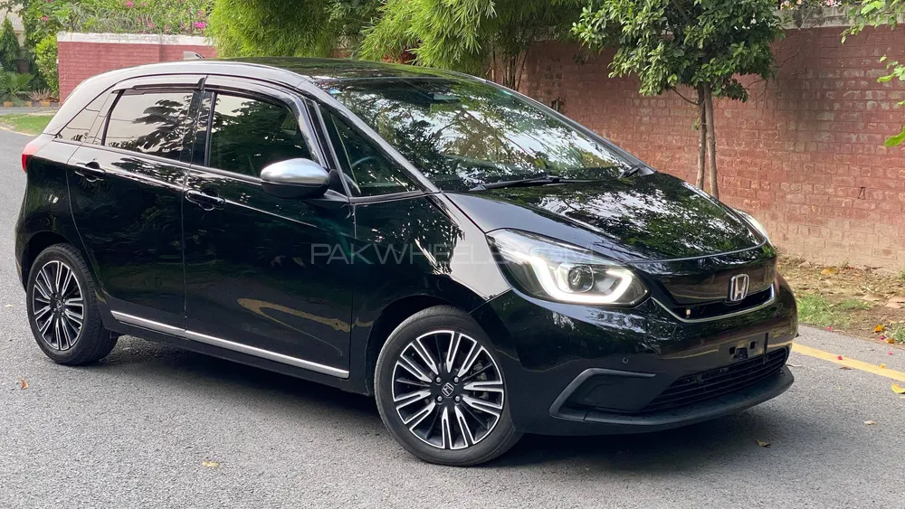 Honda Fit 2021 for Sale in Lahore Image-1