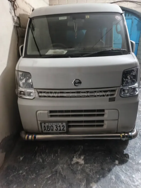 نسان کلپر 2023 for Sale in لاہور نسان کلپر 2023 for Sale in لاہور Image-2